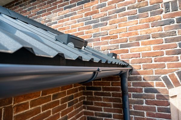 Brick Veneer Siding Installation in Hampstead